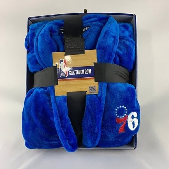 NBA 76ers Silk Touch Robe – Brand New in Box – Size L/XL - Picture 1 of 5